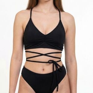 Black Strappy Bikini Top – Criss Cross Back – Size XS